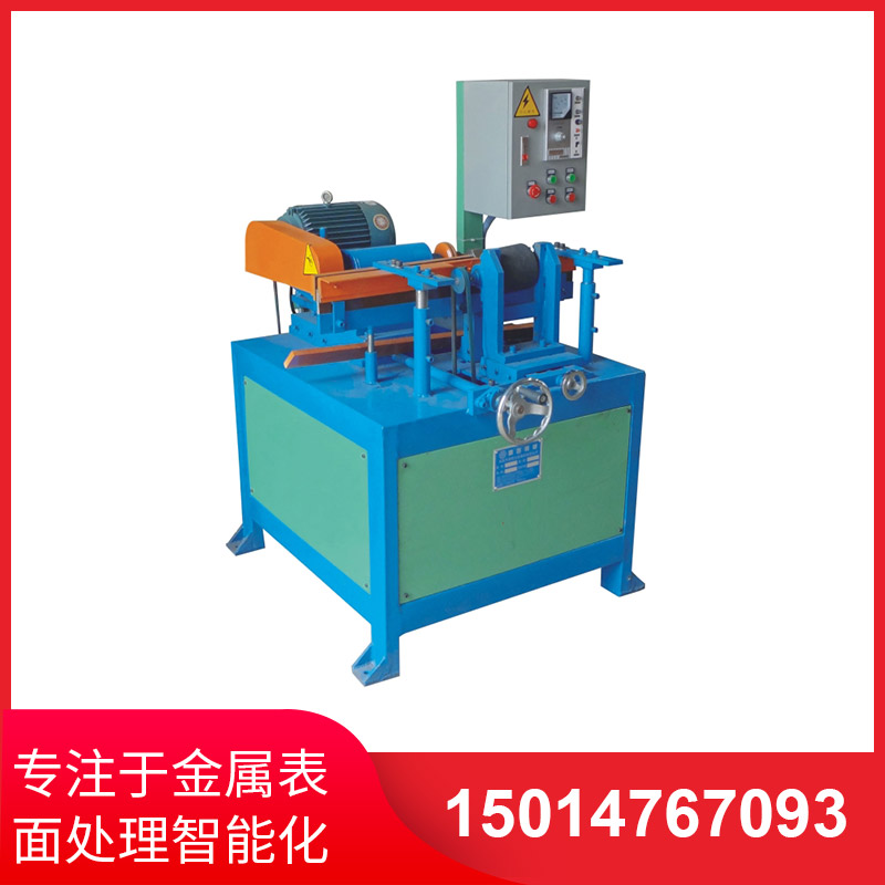 小(xiao)型圓筦(guan)抛光(guang)機實(shi)際撡作非常(chang)簡單